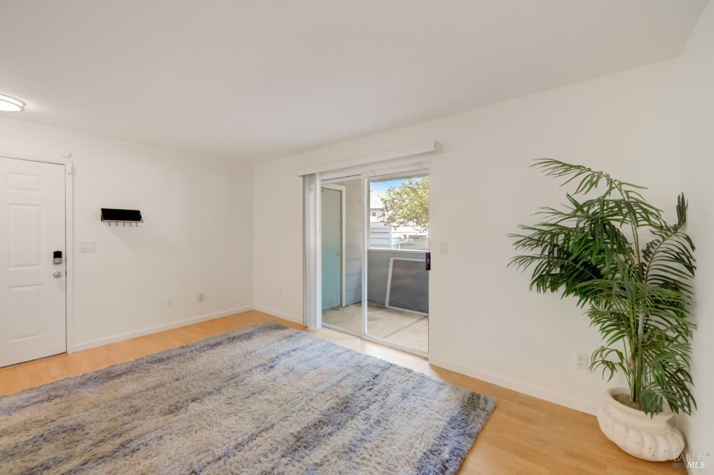 Detail Gallery Image 16 of 36 For 285 Lighthouse Dr, Vallejo,  CA 94590 - 2 Beds | 1 Baths