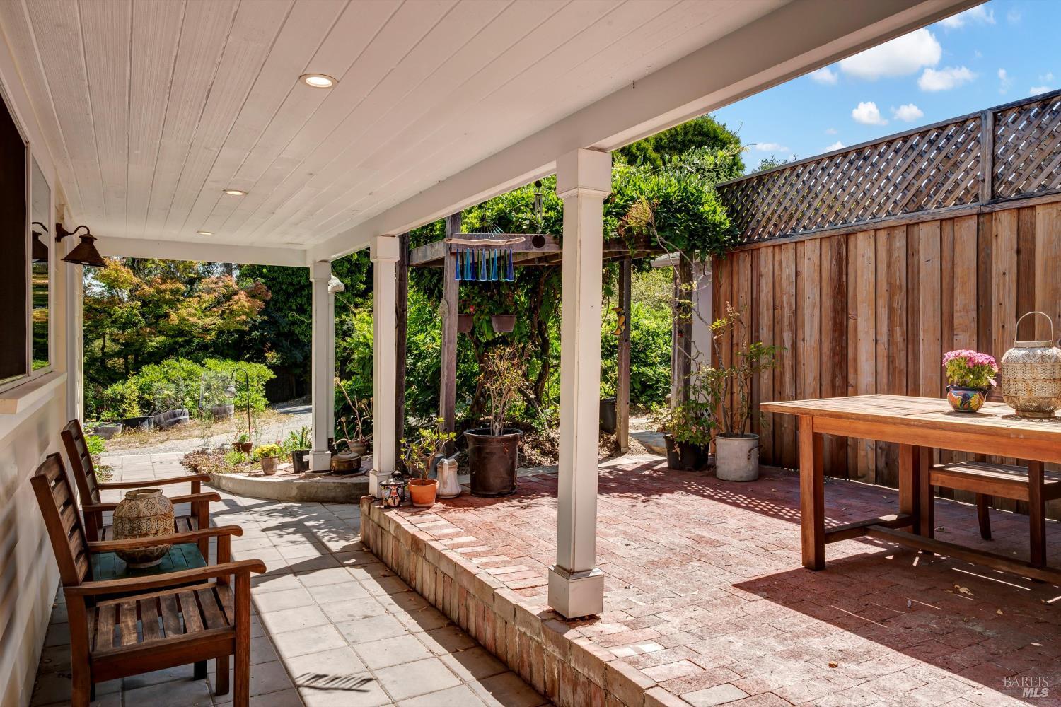 Detail Gallery Image 46 of 53 For 7739 Lynch Rd, Sebastopol,  CA 95472 - 2 Beds | 2 Baths