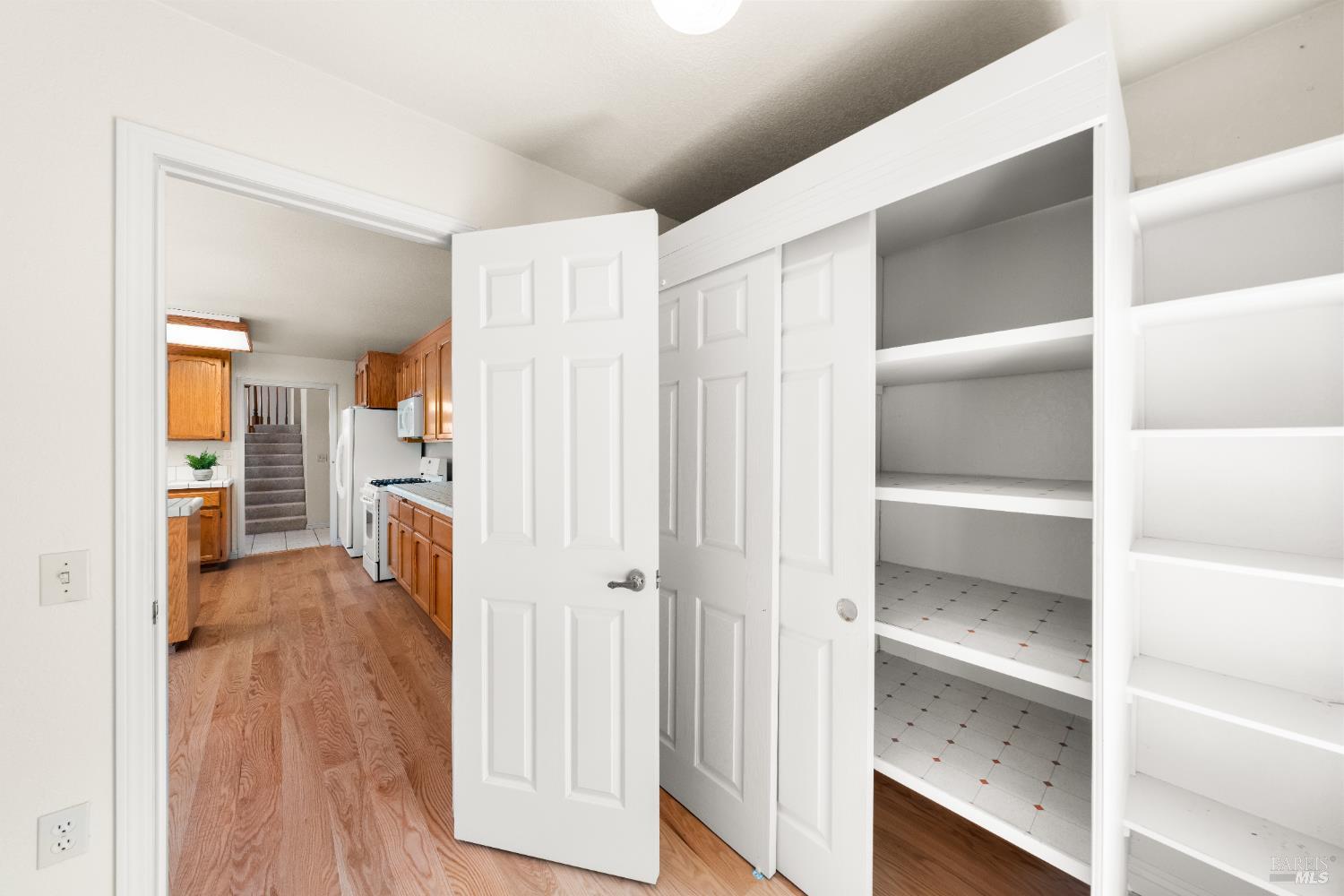 Detail Gallery Image 19 of 75 For 31 S Temelec Cir, Sonoma,  CA 95476 - 3 Beds | 2/1 Baths