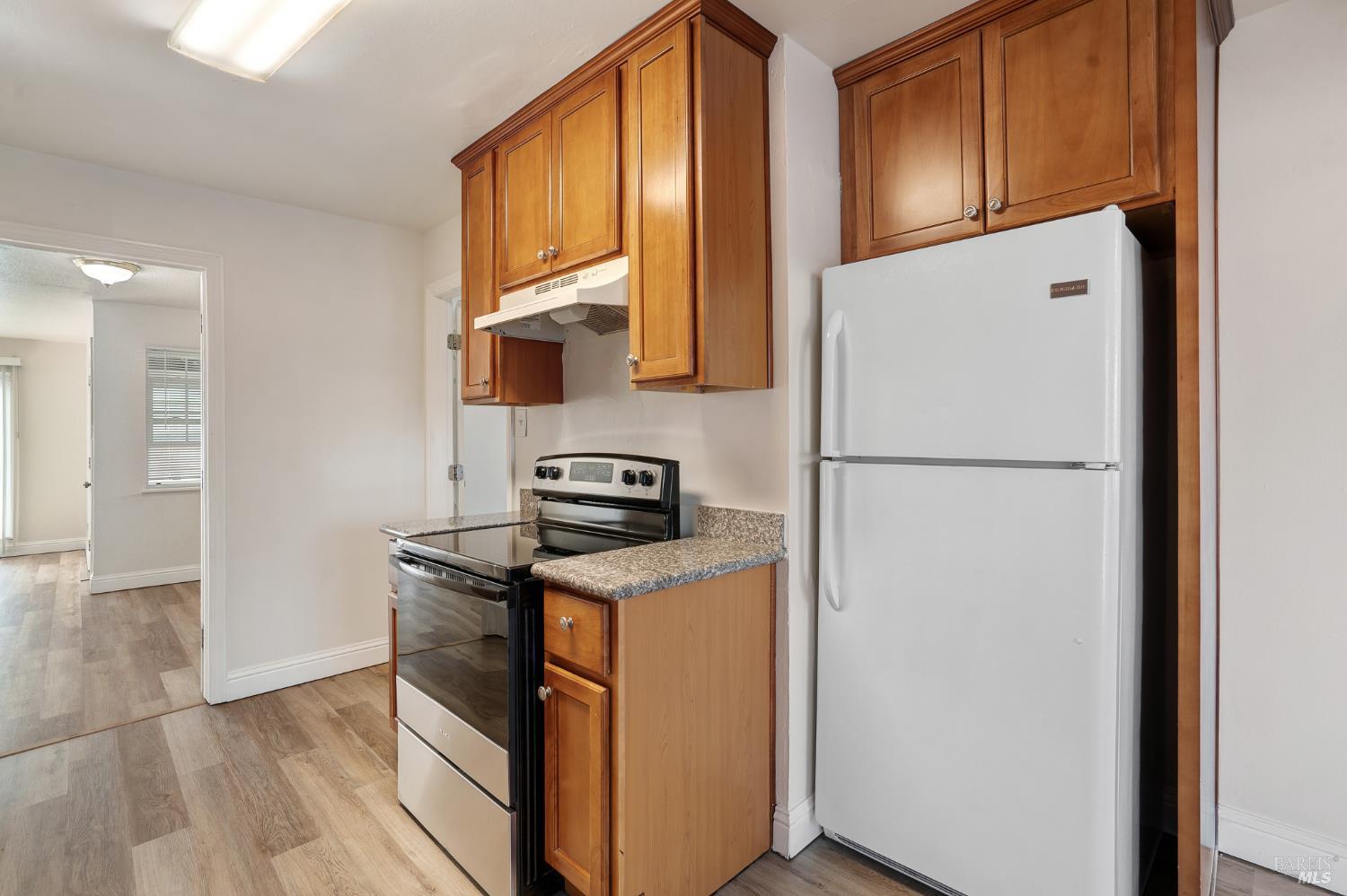 Detail Gallery Image 9 of 37 For 615 Vervais Ave, Vallejo,  CA 94591 - 4 Beds | 2 Baths