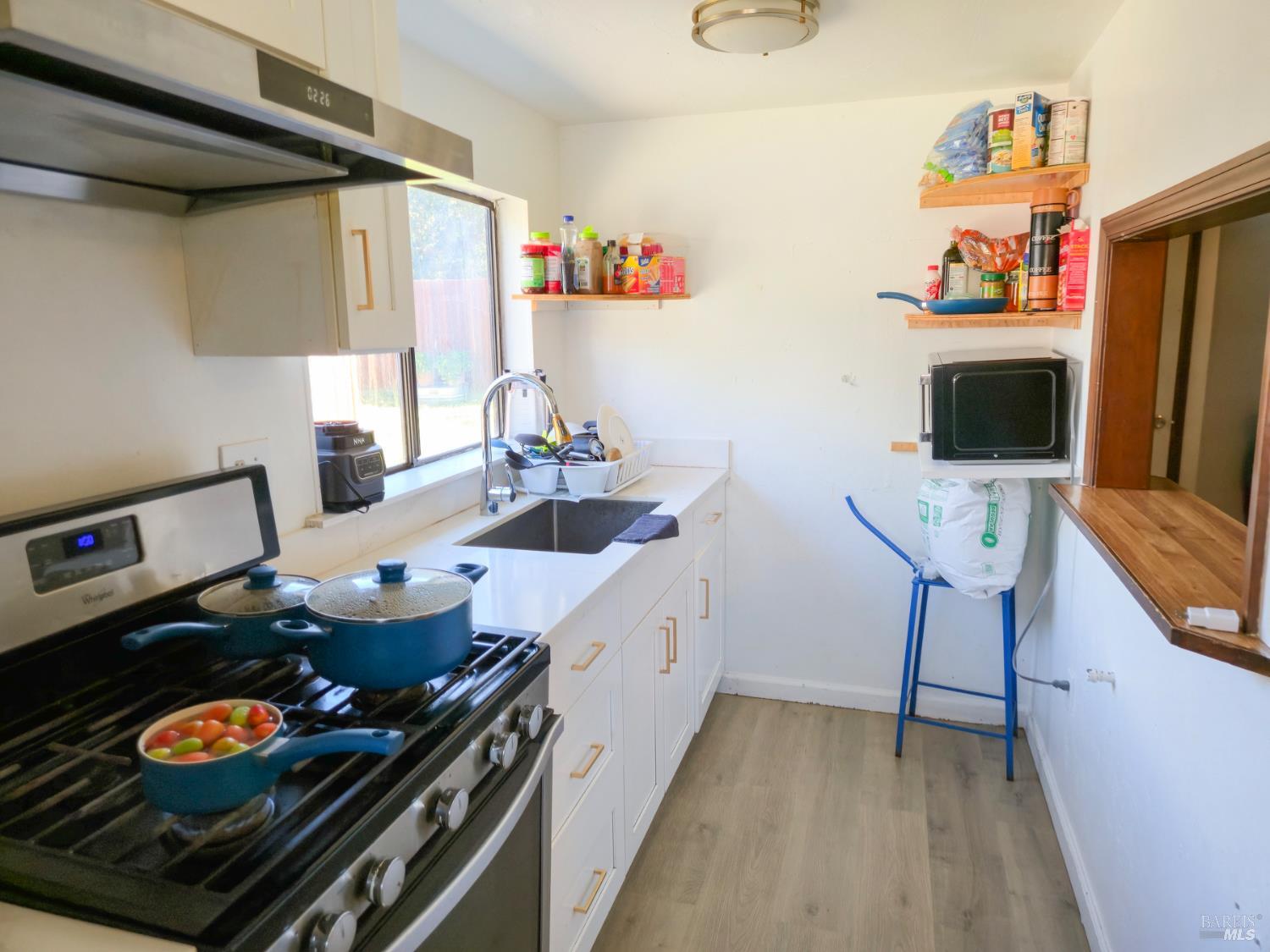 Detail Gallery Image 16 of 24 For 3501 Gravenstein Hwy, Sebastopol,  CA 95472 - – Beds | – Baths