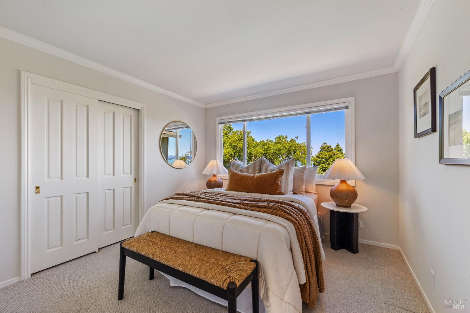 Detail Gallery Image 30 of 43 For 4655 Paradise Dr, Tiburon,  CA 94920 - 4 Beds | 2 Baths