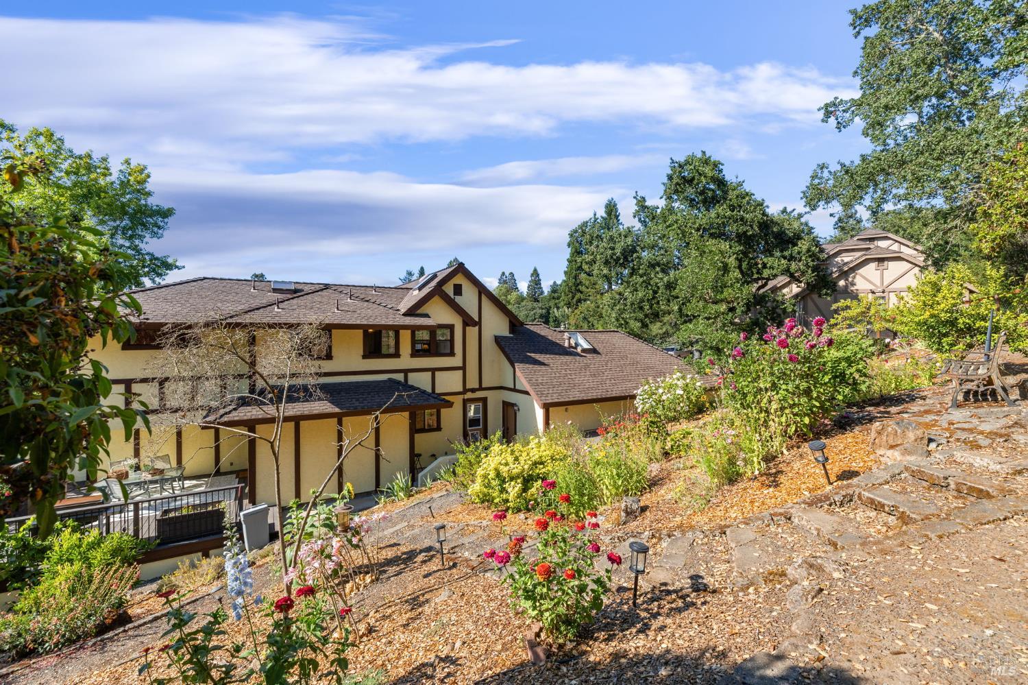Detail Gallery Image 49 of 60 For 3541 Foxwood Pl, Santa Rosa,  CA 95405 - 3 Beds | 3 Baths