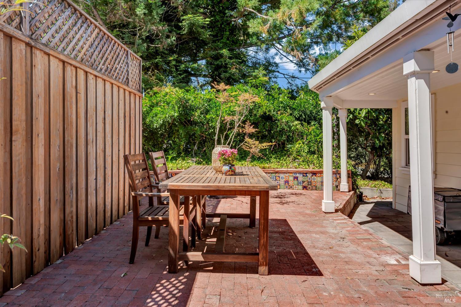 Detail Gallery Image 29 of 53 For 7739 Lynch Rd, Sebastopol,  CA 95472 - 2 Beds | 2 Baths