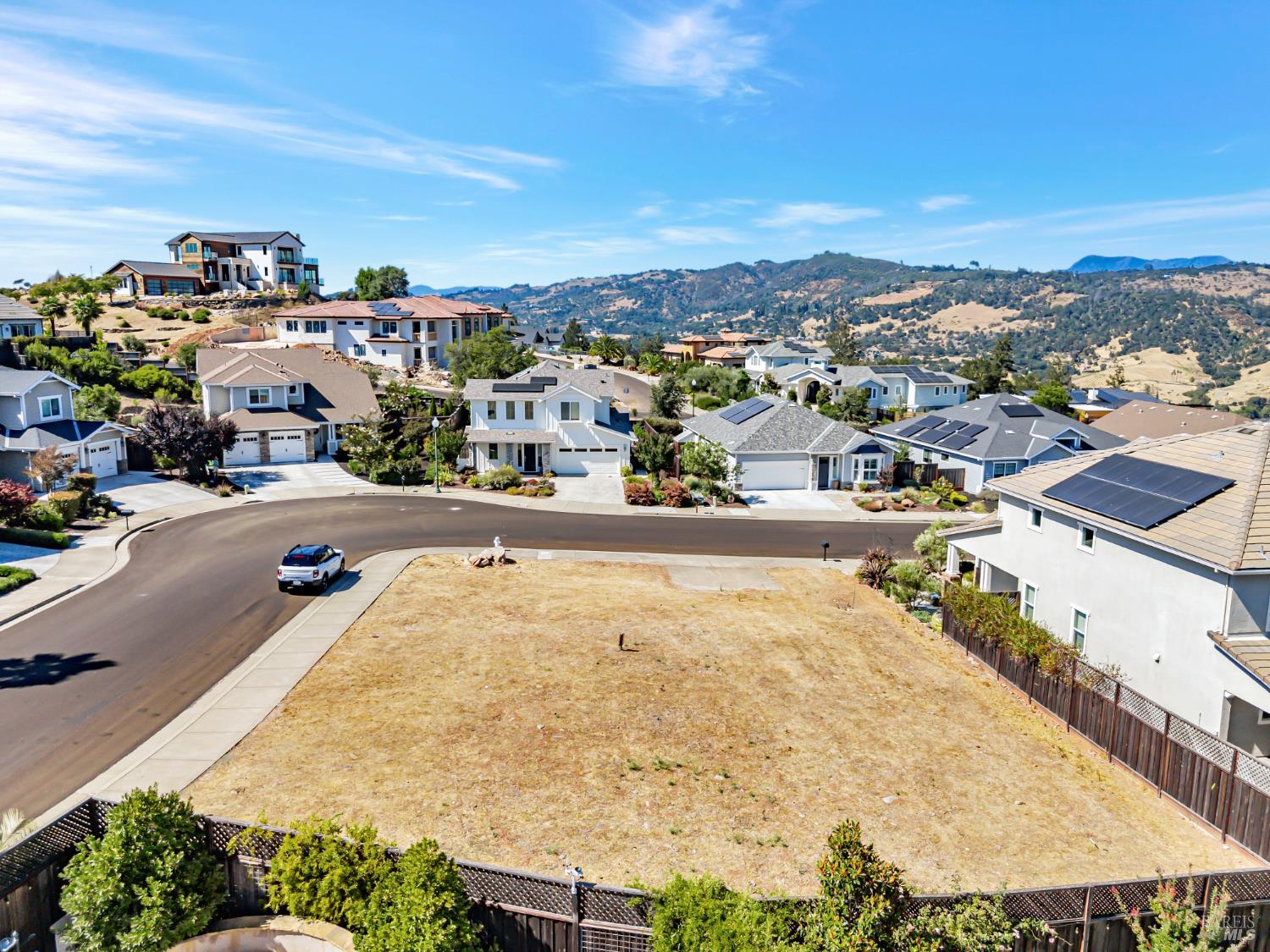 Detail Gallery Image 2 of 23 For 3987 Millbrook Dr, Santa Rosa,  CA 95404 - – Beds | – Baths