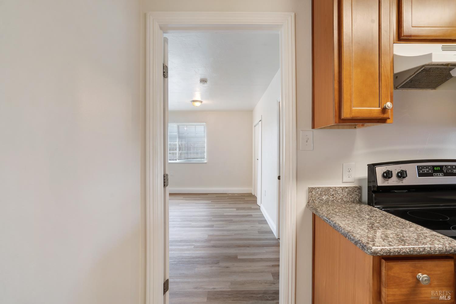 Detail Gallery Image 16 of 37 For 615 Vervais Ave, Vallejo,  CA 94591 - 4 Beds | 2 Baths