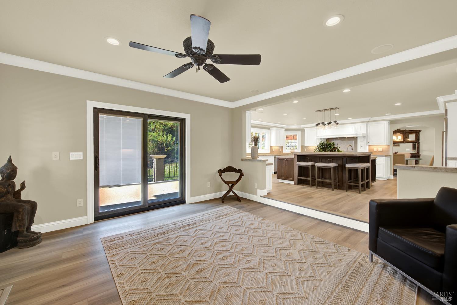 Detail Gallery Image 41 of 98 For 681 Hillside Dr, Fairfield,  CA 94533 - 5 Beds | 4/2 Baths