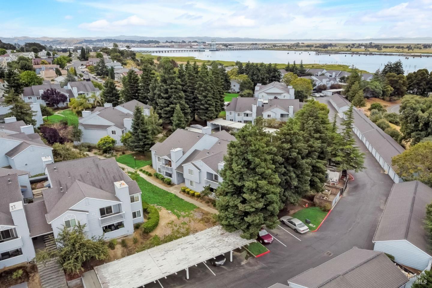 Detail Gallery Image 10 of 36 For 285 Lighthouse Dr, Vallejo,  CA 94590 - 2 Beds | 1 Baths