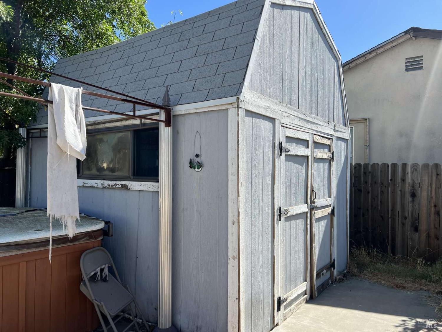 Detail Gallery Image 2 of 11 For 318 Hopkins Dr, Fairfield,  CA 94533 - 3 Beds | 1 Baths