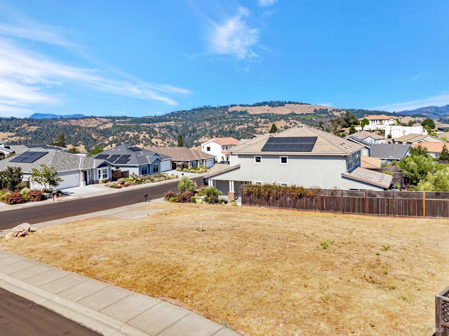 Detail Gallery Image 8 of 23 For 3987 Millbrook Dr, Santa Rosa,  CA 95404 - – Beds | – Baths