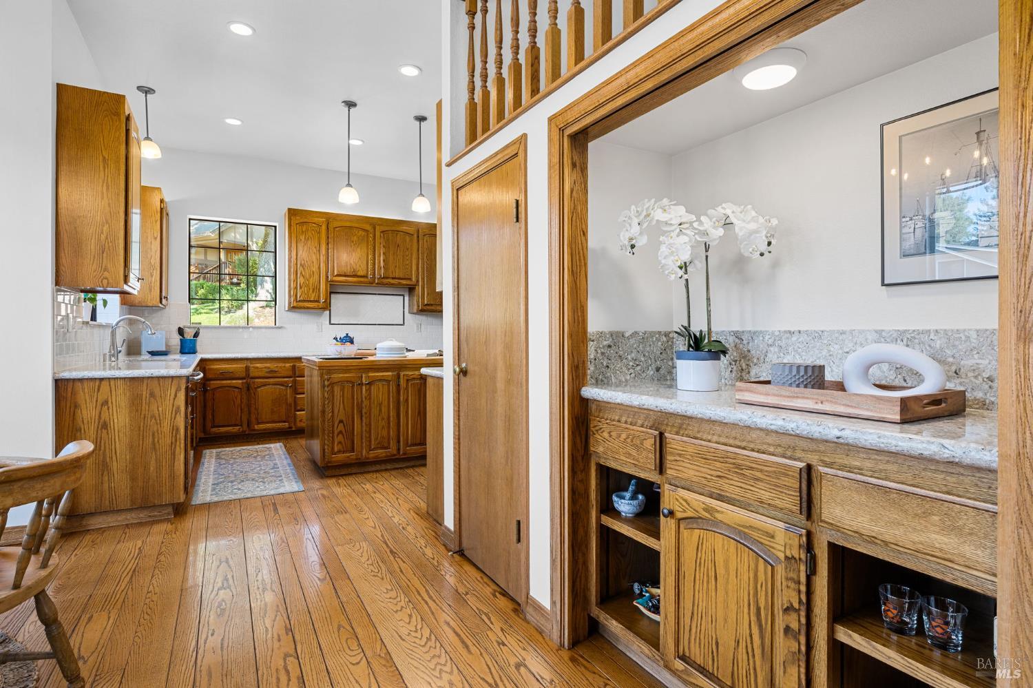 Detail Gallery Image 19 of 60 For 3541 Foxwood Pl, Santa Rosa,  CA 95405 - 3 Beds | 3 Baths