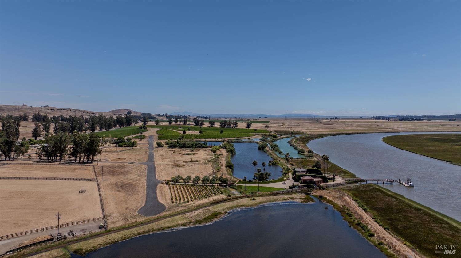 Detail Gallery Image 2 of 70 For 6614 Lakeville Hwy, Petaluma,  CA 94954 - 11 Beds | 15/1 Baths
