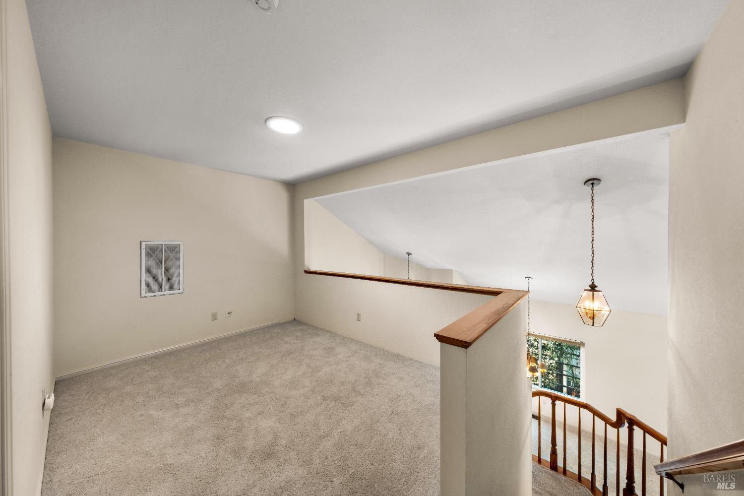 Detail Gallery Image 35 of 75 For 31 S Temelec Cir, Sonoma,  CA 95476 - 3 Beds | 2/1 Baths