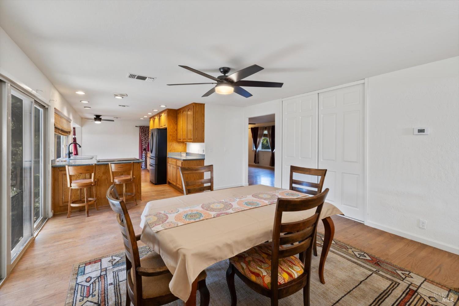 Detail Gallery Image 28 of 42 For 618 Crestview Dr, Vacaville,  CA 95688 - 4 Beds | 2 Baths