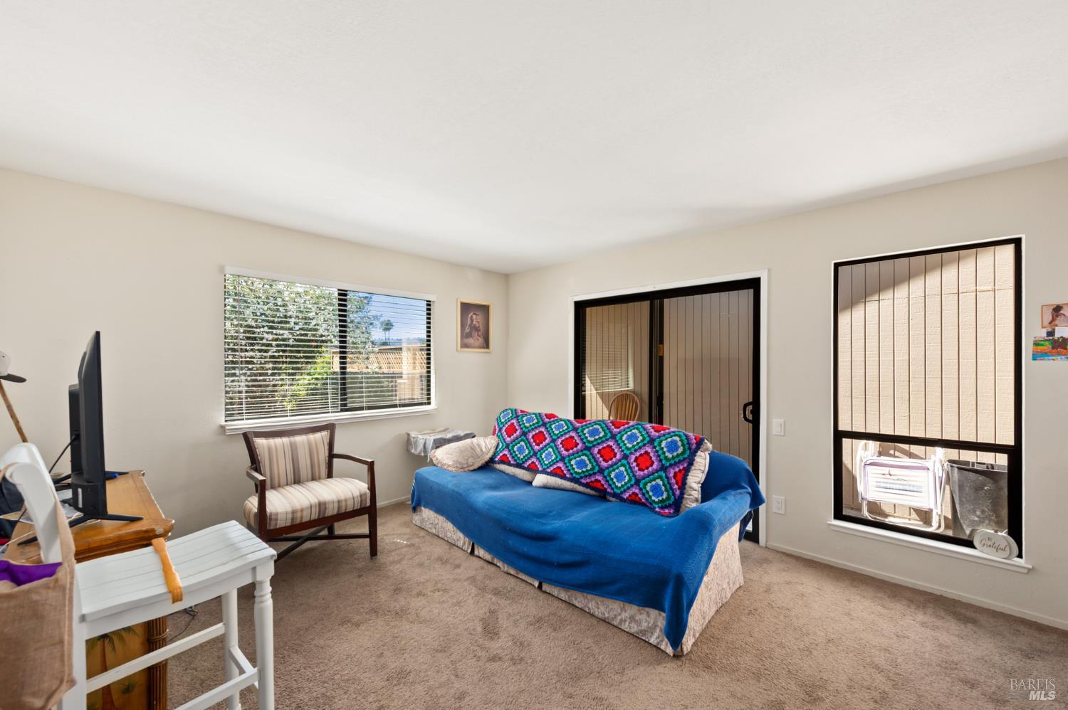 Detail Gallery Image 35 of 44 For 695 Montclair Dr, Santa Rosa,  CA 95409 - – Beds | – Baths