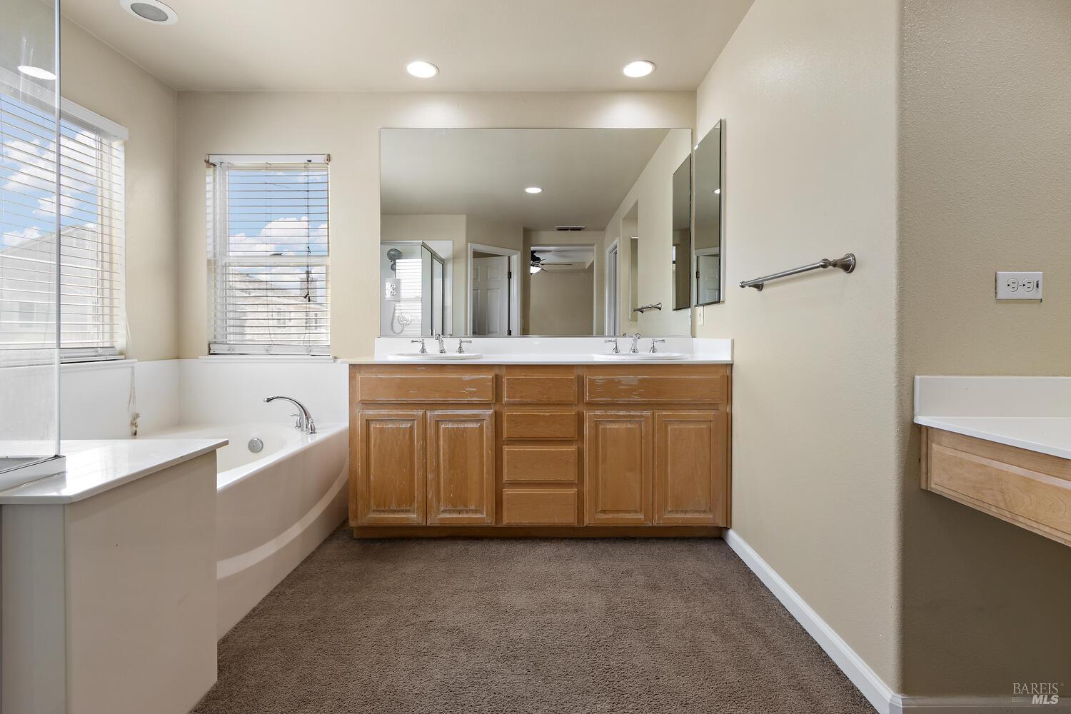 Detail Gallery Image 28 of 45 For 2721 Vallejo Ct, Antioch,  CA 94531 - 5 Beds | 3 Baths