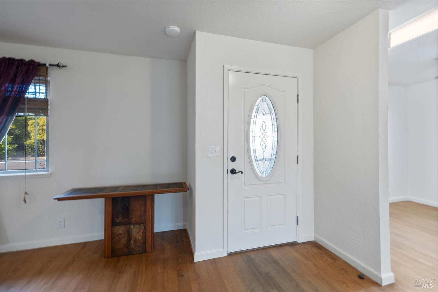 Detail Gallery Image 9 of 42 For 618 Crestview Dr, Vacaville,  CA 95688 - 4 Beds | 2 Baths