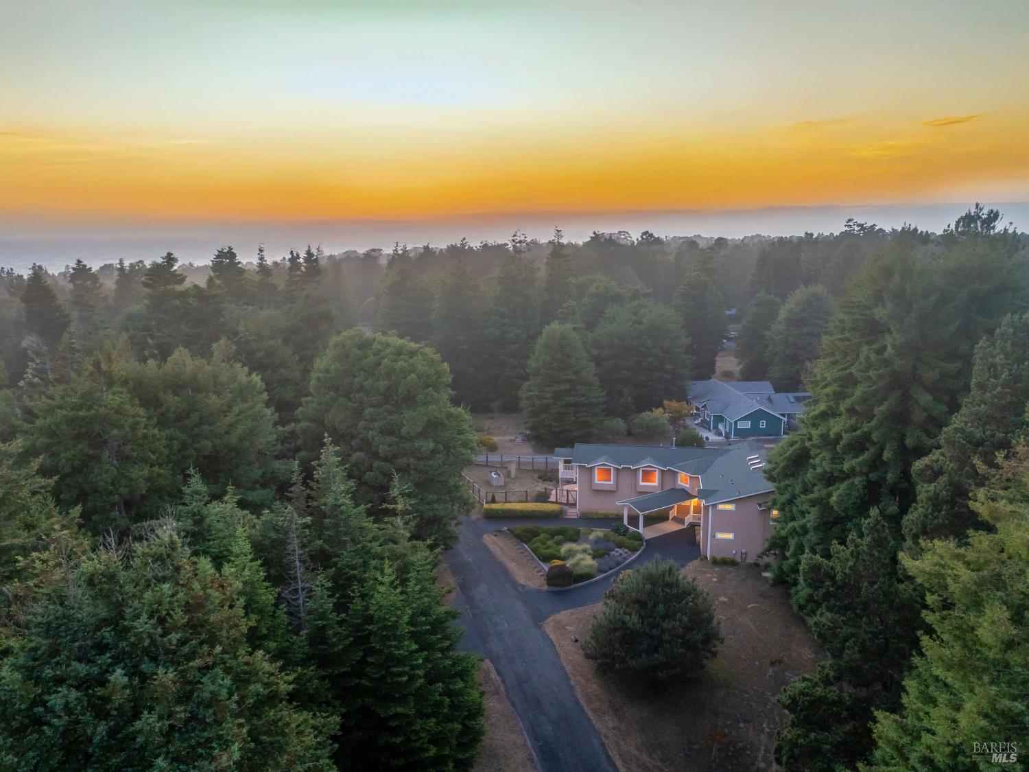 Detail Gallery Image 59 of 71 For 16611 Pearl Ranch Rd, Fort Bragg,  CA 95437 - 3 Beds | 3/2 Baths