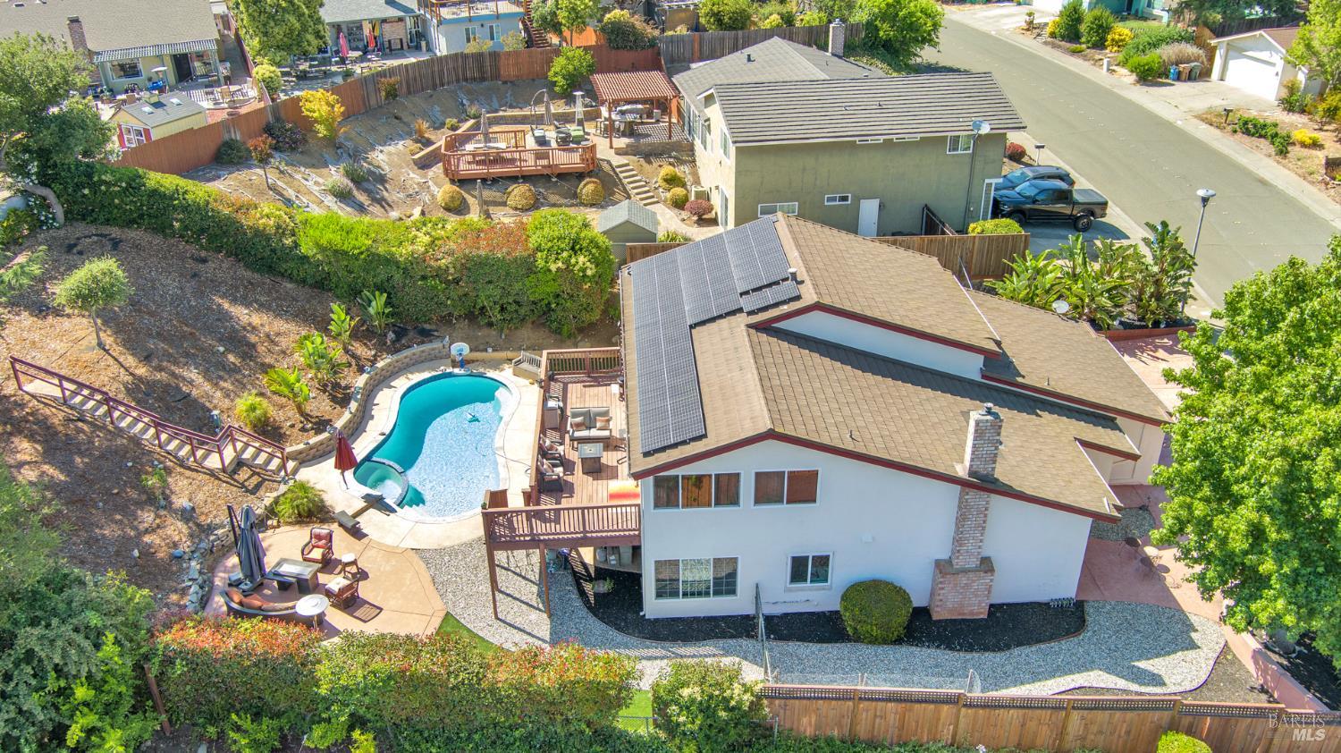 Detail Gallery Image 19 of 24 For 456 Ofarrell Dr, Benicia,  CA 94510 - 4 Beds | 3 Baths