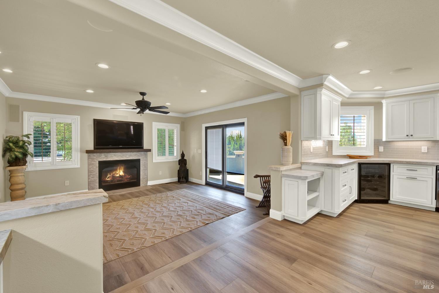 Detail Gallery Image 39 of 98 For 681 Hillside Dr, Fairfield,  CA 94533 - 5 Beds | 4/2 Baths