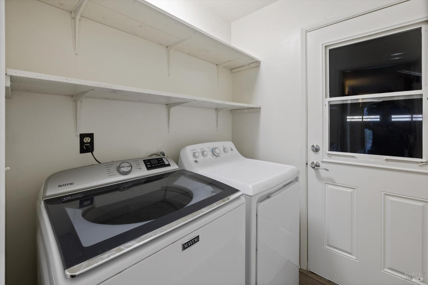 Detail Gallery Image 31 of 42 For 618 Crestview Dr, Vacaville,  CA 95688 - 4 Beds | 2 Baths