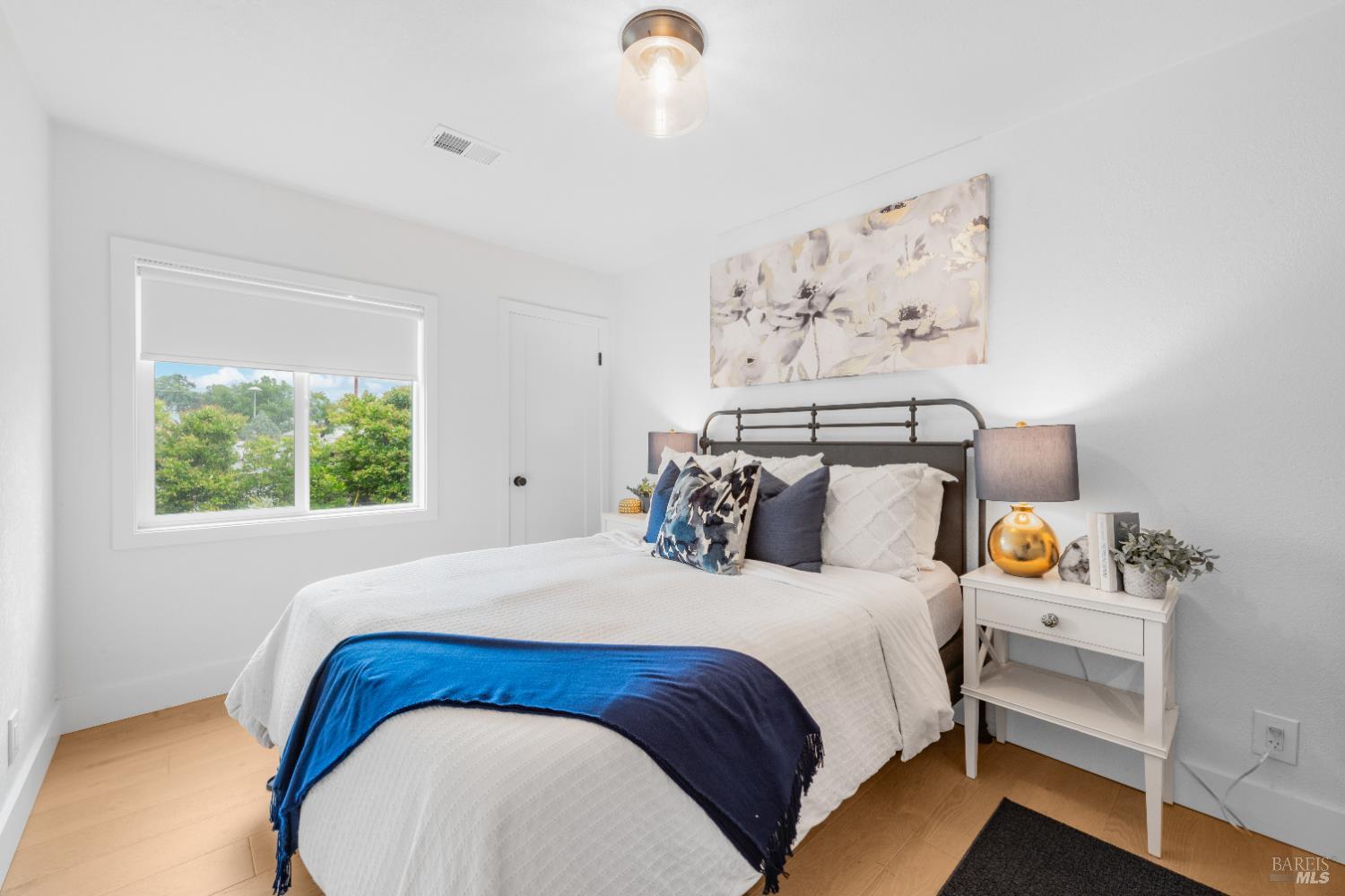 Detail Gallery Image 18 of 27 For 1133 Oak Ave, Saint Helena,  CA 94574 - 3 Beds | 2 Baths