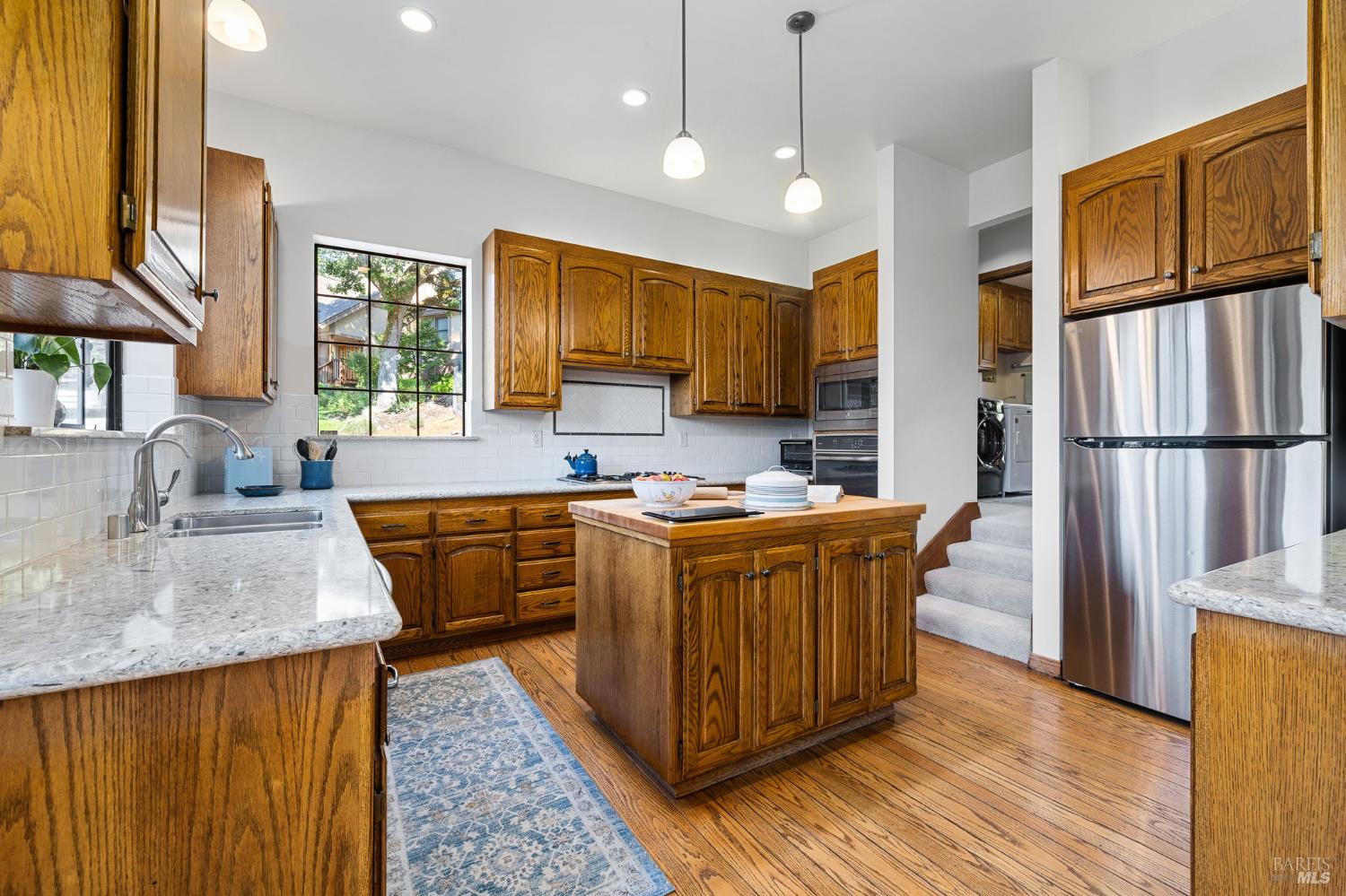 Detail Gallery Image 21 of 60 For 3541 Foxwood Pl, Santa Rosa,  CA 95405 - 3 Beds | 3 Baths