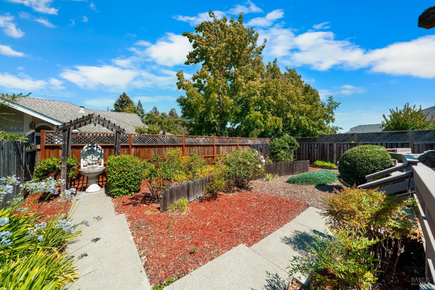 Detail Gallery Image 50 of 75 For 31 S Temelec Cir, Sonoma,  CA 95476 - 3 Beds | 2/1 Baths