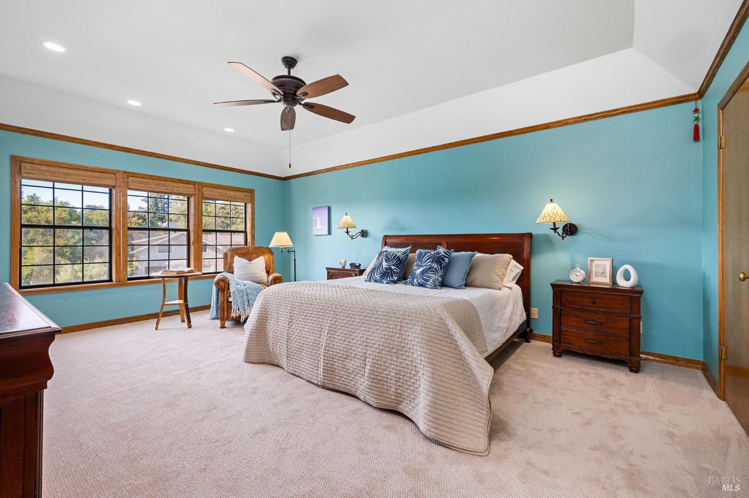 Detail Gallery Image 33 of 60 For 3541 Foxwood Pl, Santa Rosa,  CA 95405 - 3 Beds | 3 Baths