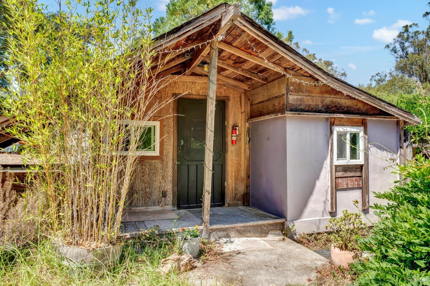 Detail Gallery Image 34 of 53 For 7739 Lynch Rd, Sebastopol,  CA 95472 - 2 Beds | 2 Baths
