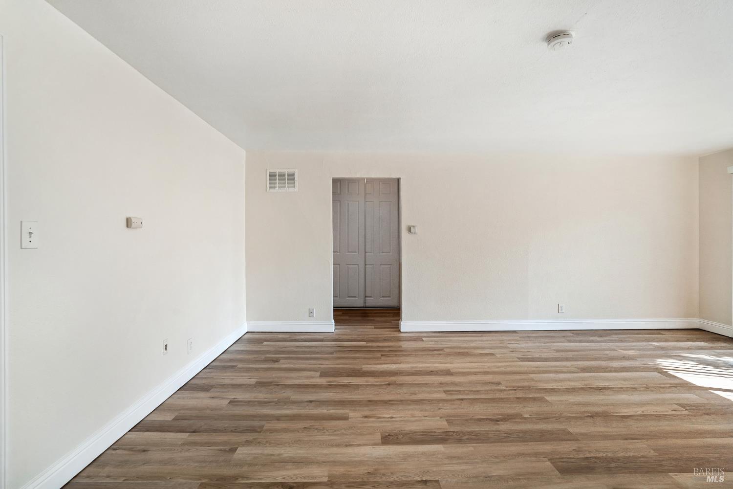 Detail Gallery Image 21 of 37 For 615 Vervais Ave, Vallejo,  CA 94591 - 4 Beds | 2 Baths