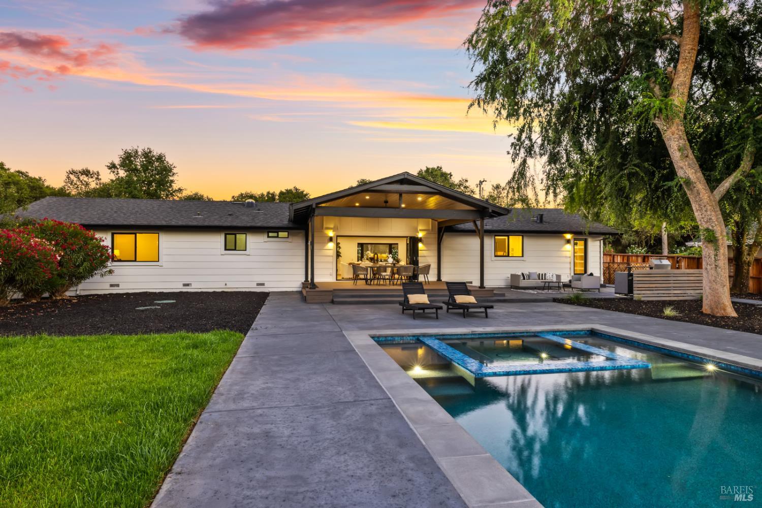 Detail Gallery Image 66 of 66 For 2283 Woodside Way, Healdsburg,  CA 95448 - 3 Beds | 4 Baths