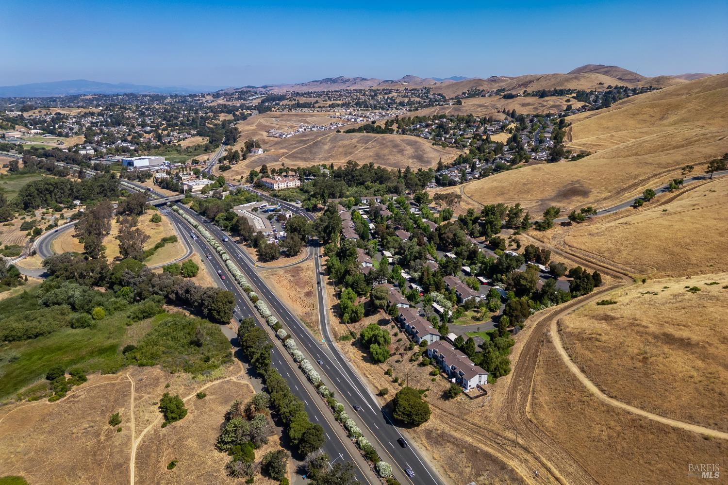 Detail Gallery Image 36 of 36 For 900 Cambridge Dr #104,  Benicia,  CA 94510 - 1 Beds | 1 Baths