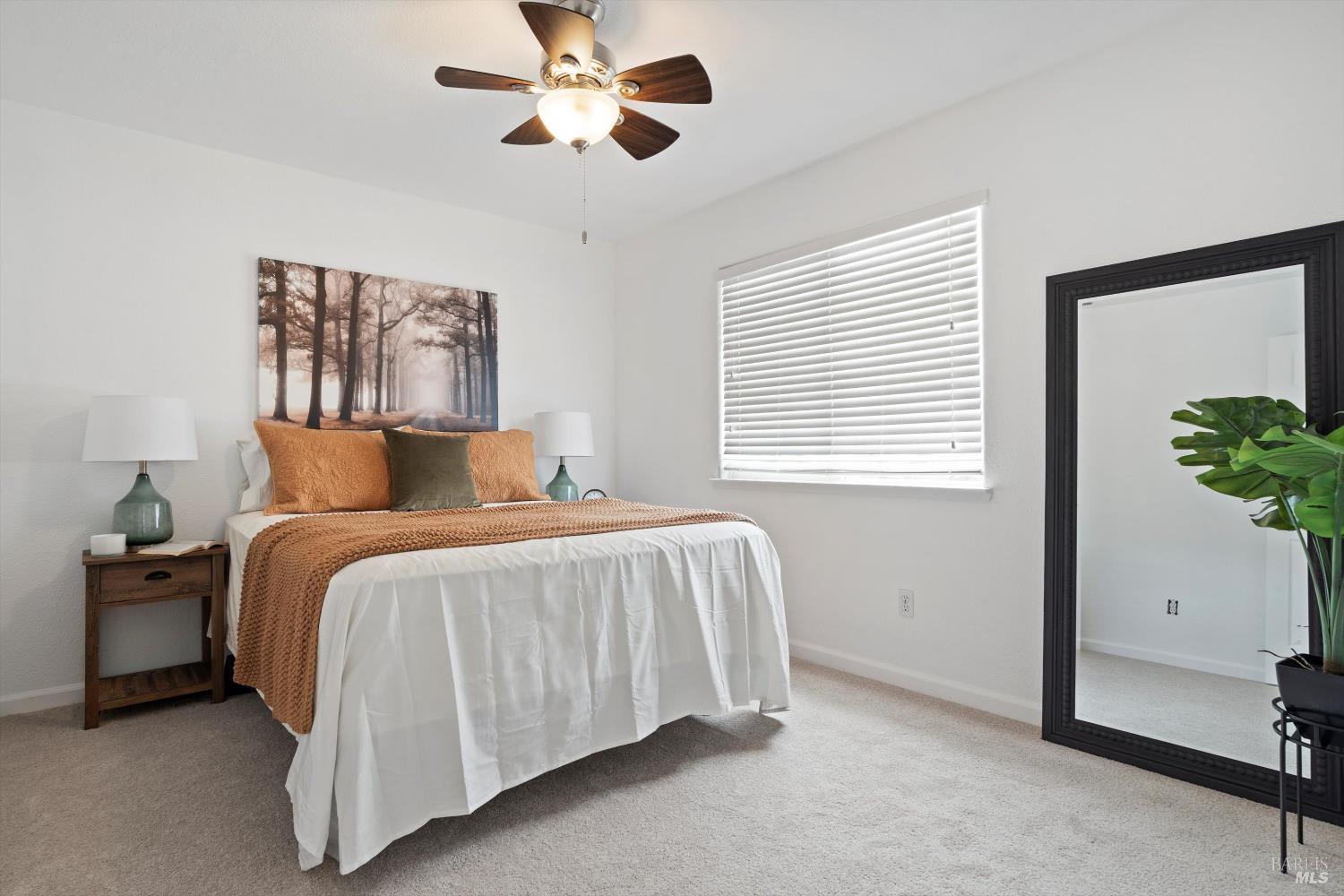 Detail Gallery Image 15 of 21 For 2828 Coleman Glen Ln, Santa Rosa,  CA 95407 - 4 Beds | 2/1 Baths