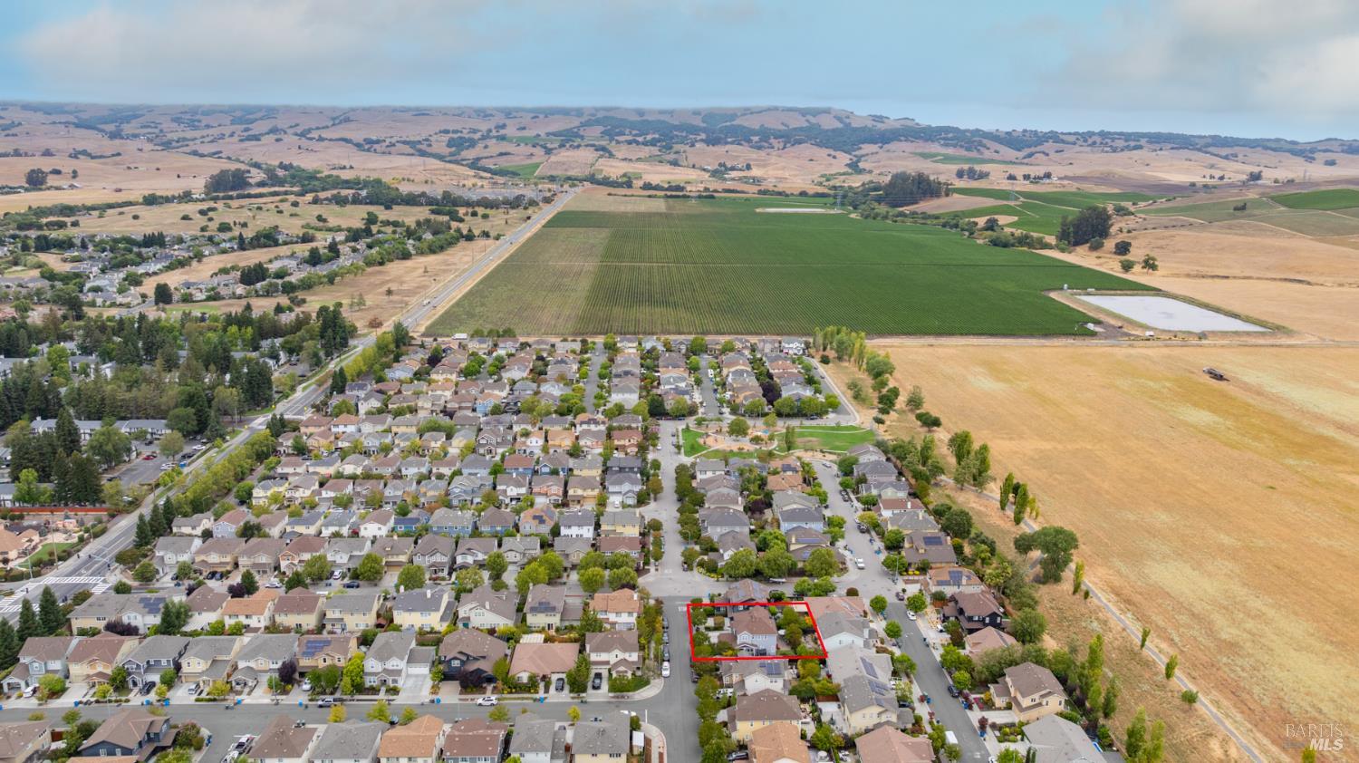 Detail Gallery Image 40 of 42 For 1694 Southridge Dr, Petaluma,  CA 94954 - 4 Beds | 2/1 Baths