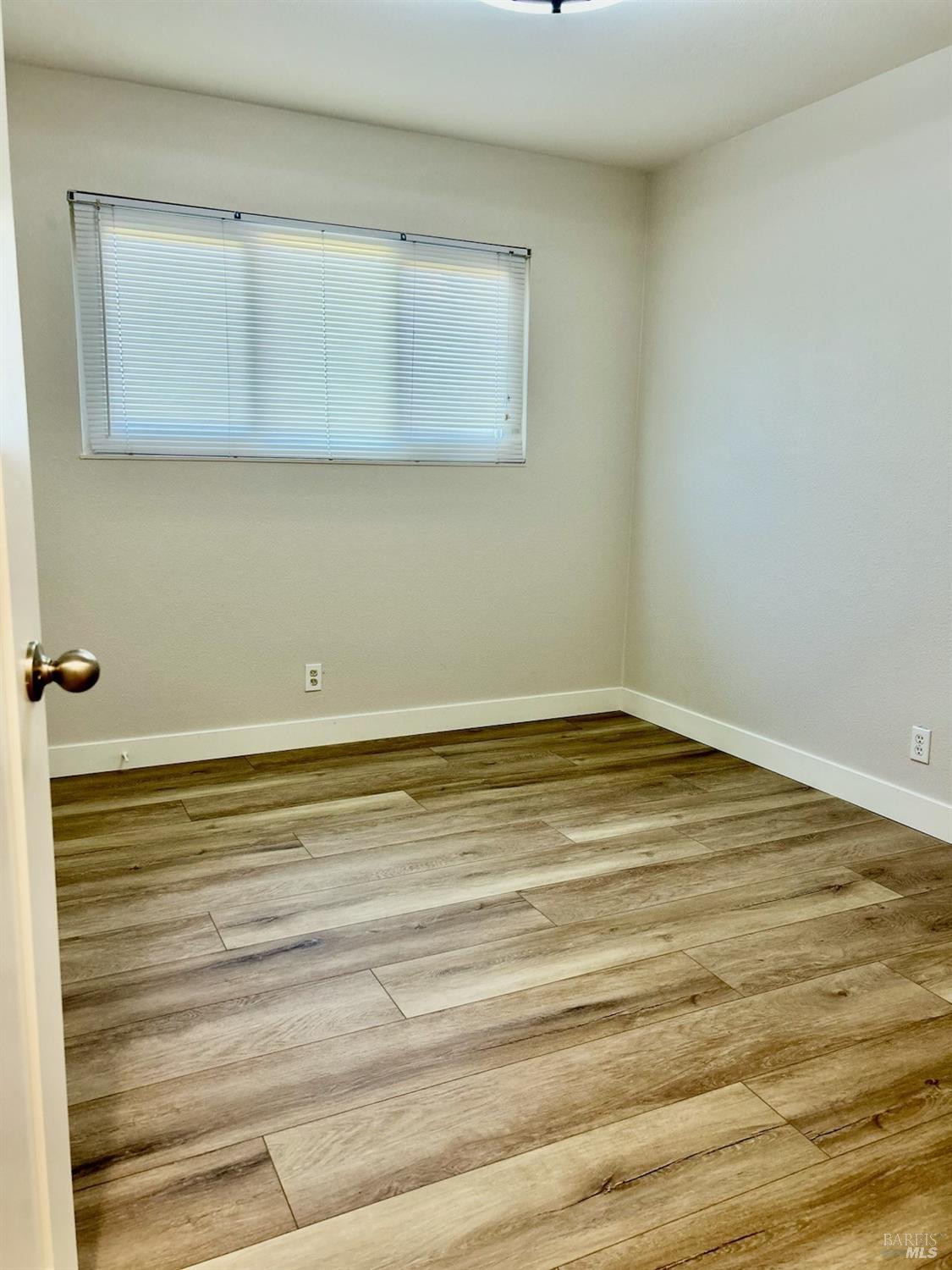 Detail Gallery Image 6 of 15 For 224 Juniper St, Vacaville,  CA 95688 - 3 Beds | 2 Baths