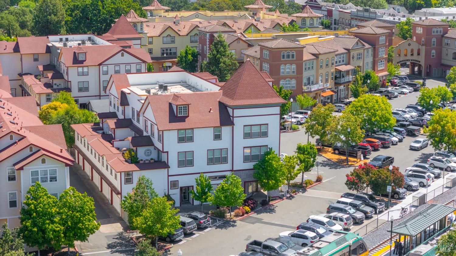 Detail Gallery Image 27 of 41 For 567 David Clayton Ln, Windsor,  CA 95492 - – Beds | – Baths