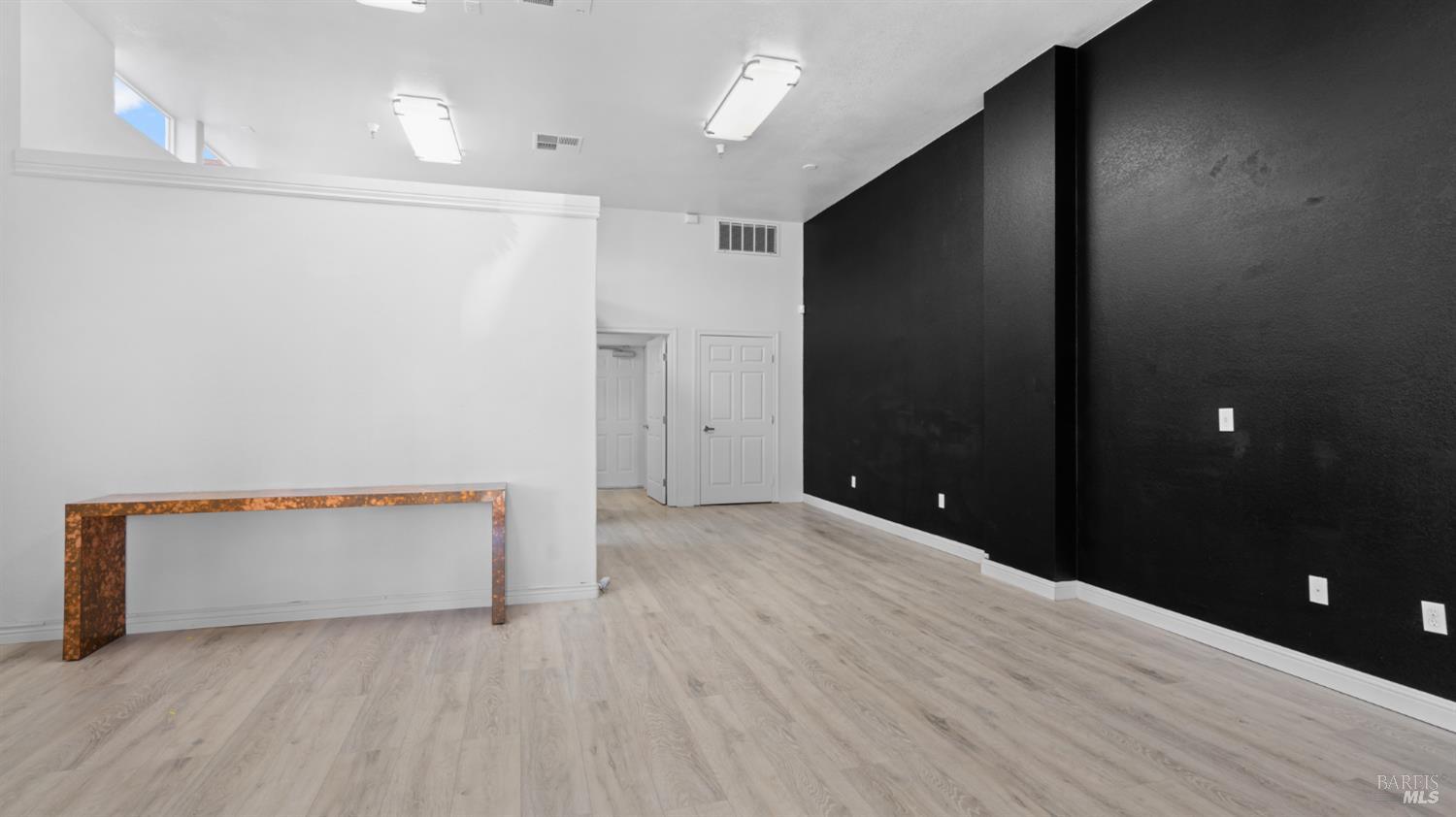 Detail Gallery Image 13 of 41 For 567 David Clayton Ln, Windsor,  CA 95492 - – Beds | – Baths