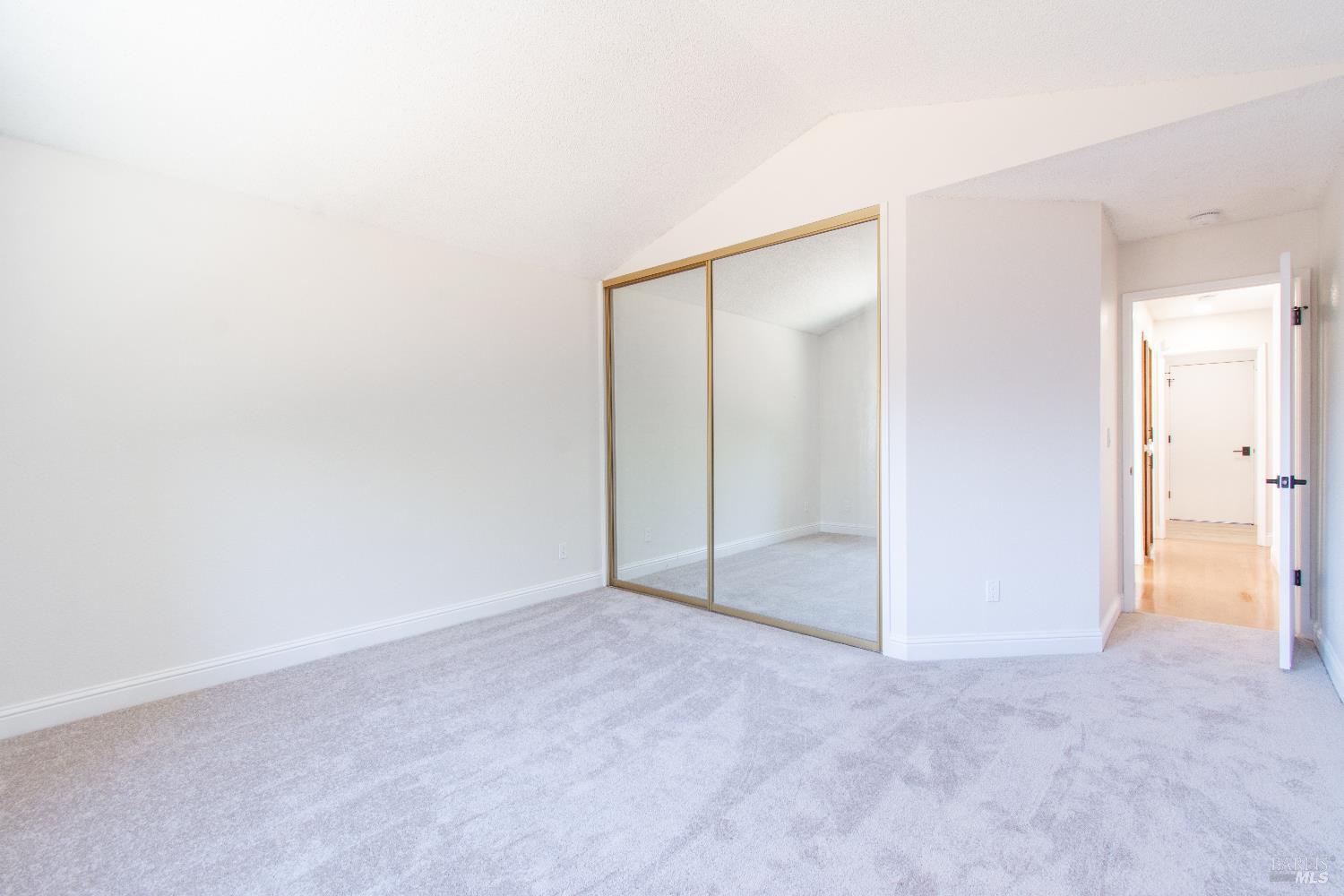 Detail Gallery Image 26 of 36 For 941 Hickory Ct, Fairfield,  CA 94533 - 3 Beds | 2 Baths
