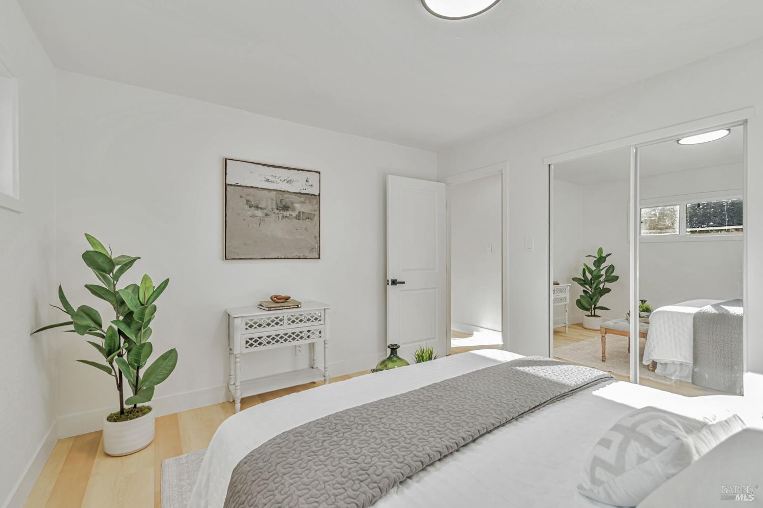 Detail Gallery Image 22 of 36 For 3750 Sonoma Ave, Santa Rosa,  CA 95405 - 3 Beds | 2 Baths