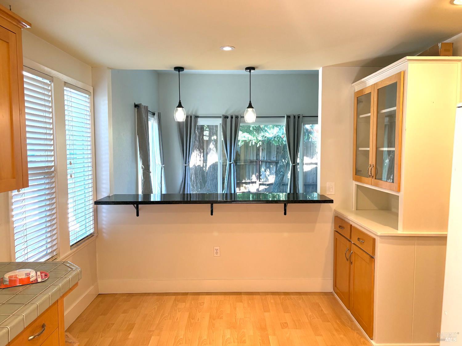 Detail Gallery Image 50 of 94 For 1220 Gravenstein Hwy, Sebastopol,  CA 95472 - 4 Beds | 2 Baths