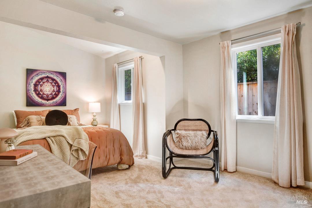 Detail Gallery Image 9 of 20 For 414 Walnut Ave, Sonoma,  CA 95476 - 4 Beds | 2 Baths