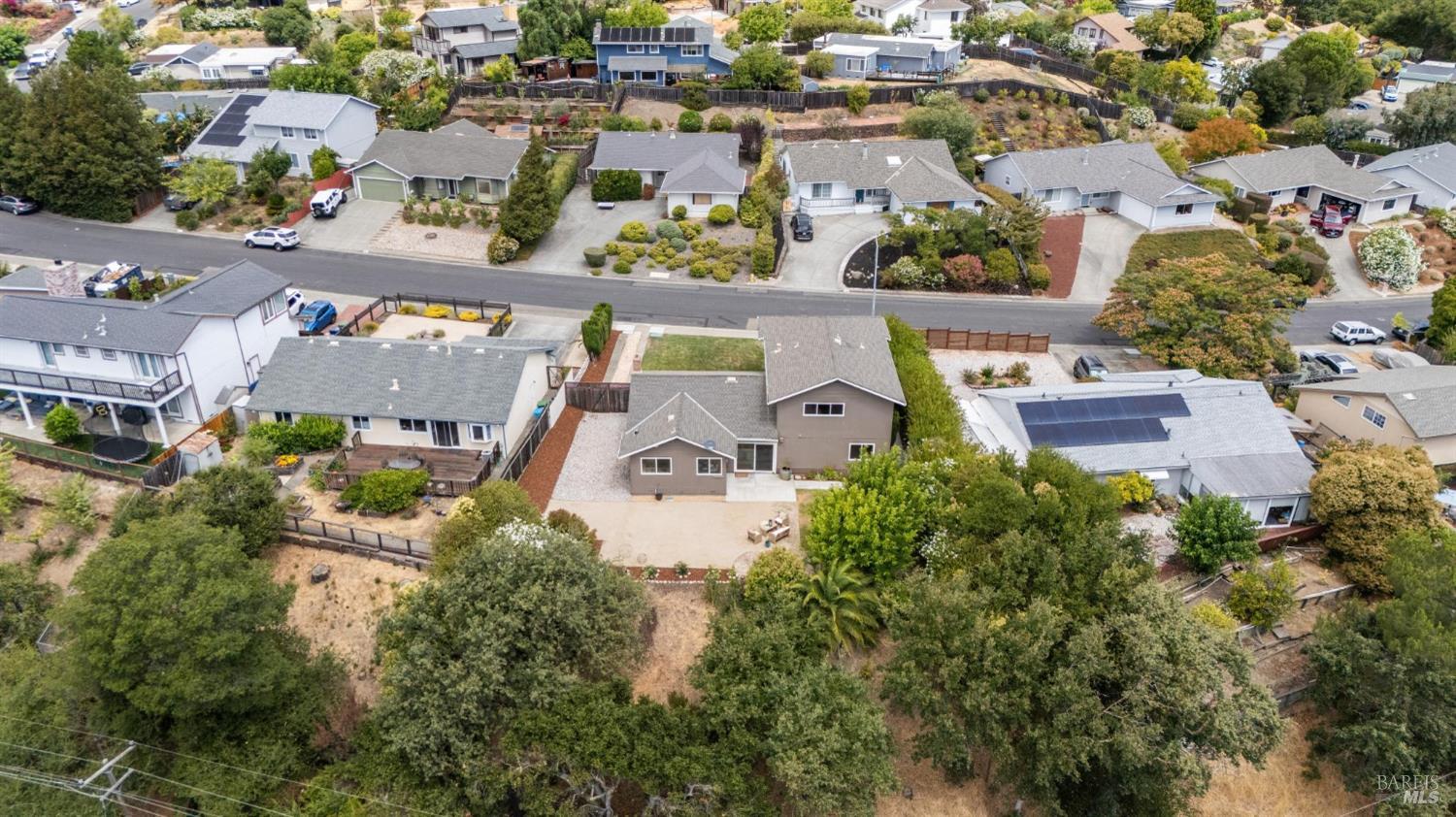 Detail Gallery Image 29 of 30 For 159 Michele Cir, Novato,  CA 94947 - 4 Beds | 3 Baths