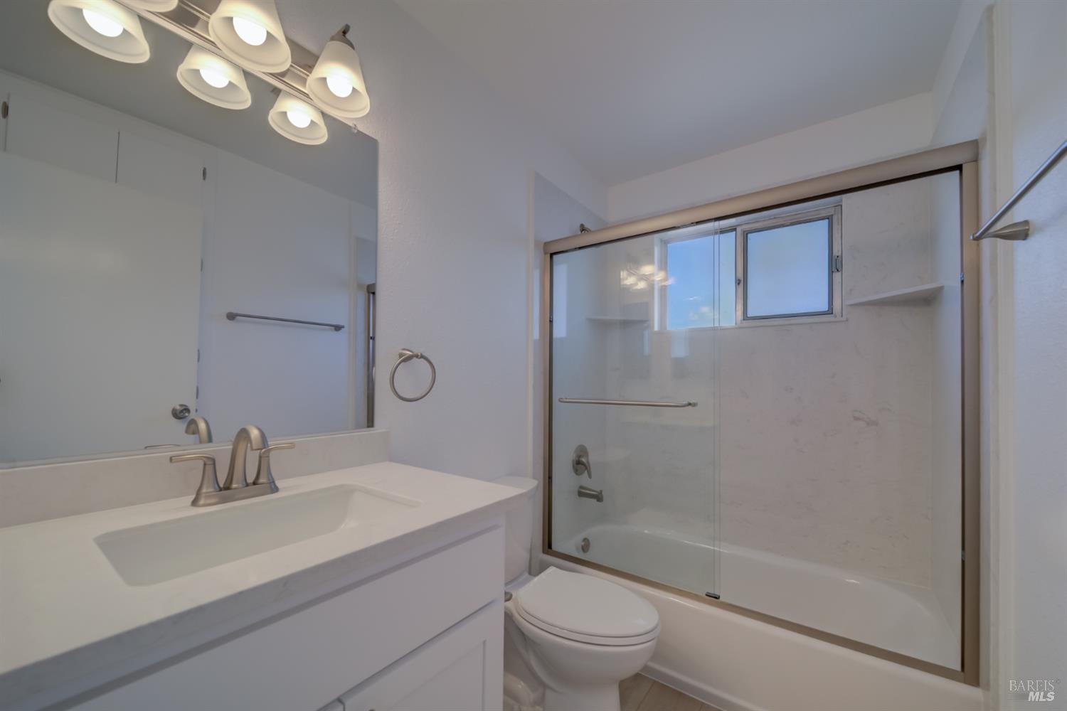 Detail Gallery Image 32 of 66 For 313 Lily St, Fairfield,  CA 94533 - 4 Beds | 2 Baths