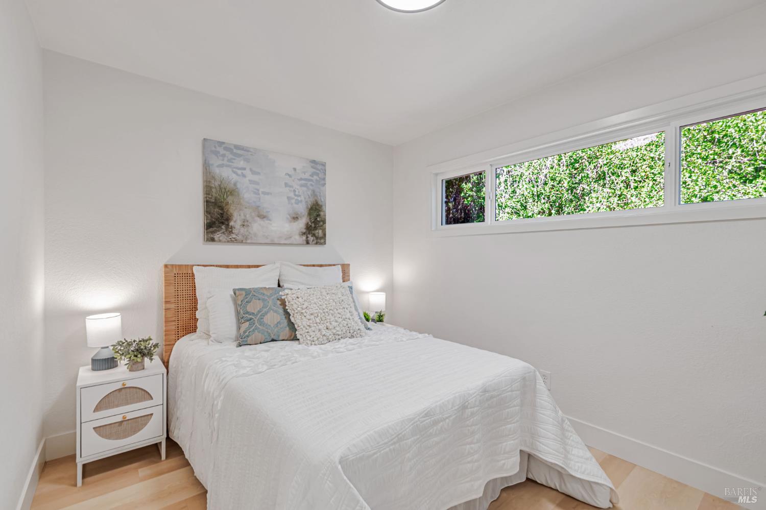 Detail Gallery Image 23 of 36 For 3750 Sonoma Ave, Santa Rosa,  CA 95405 - 3 Beds | 2 Baths