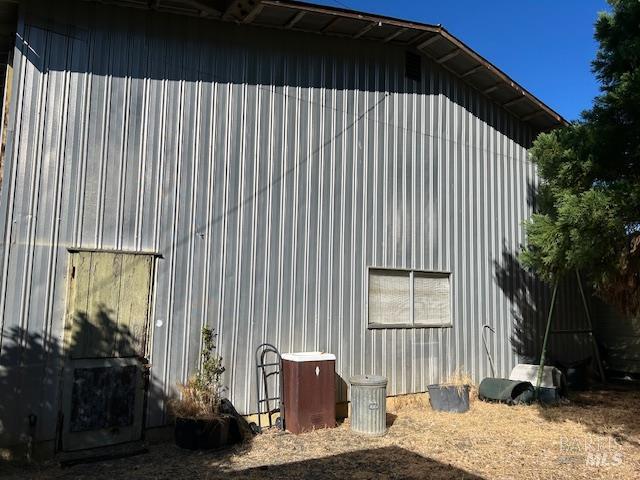 Detail Gallery Image 33 of 45 For 642 Trumbull Ave, Novato,  CA 94947 - 3 Beds | 1/1 Baths