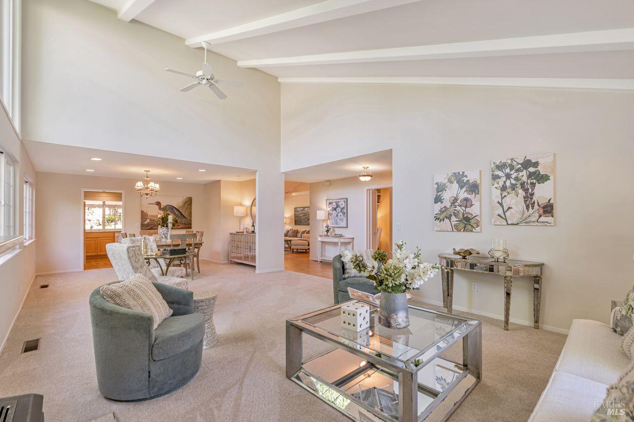 Detail Gallery Image 7 of 37 For 356 Pythian Rd, Santa Rosa,  CA 95409 - 3 Beds | 2 Baths