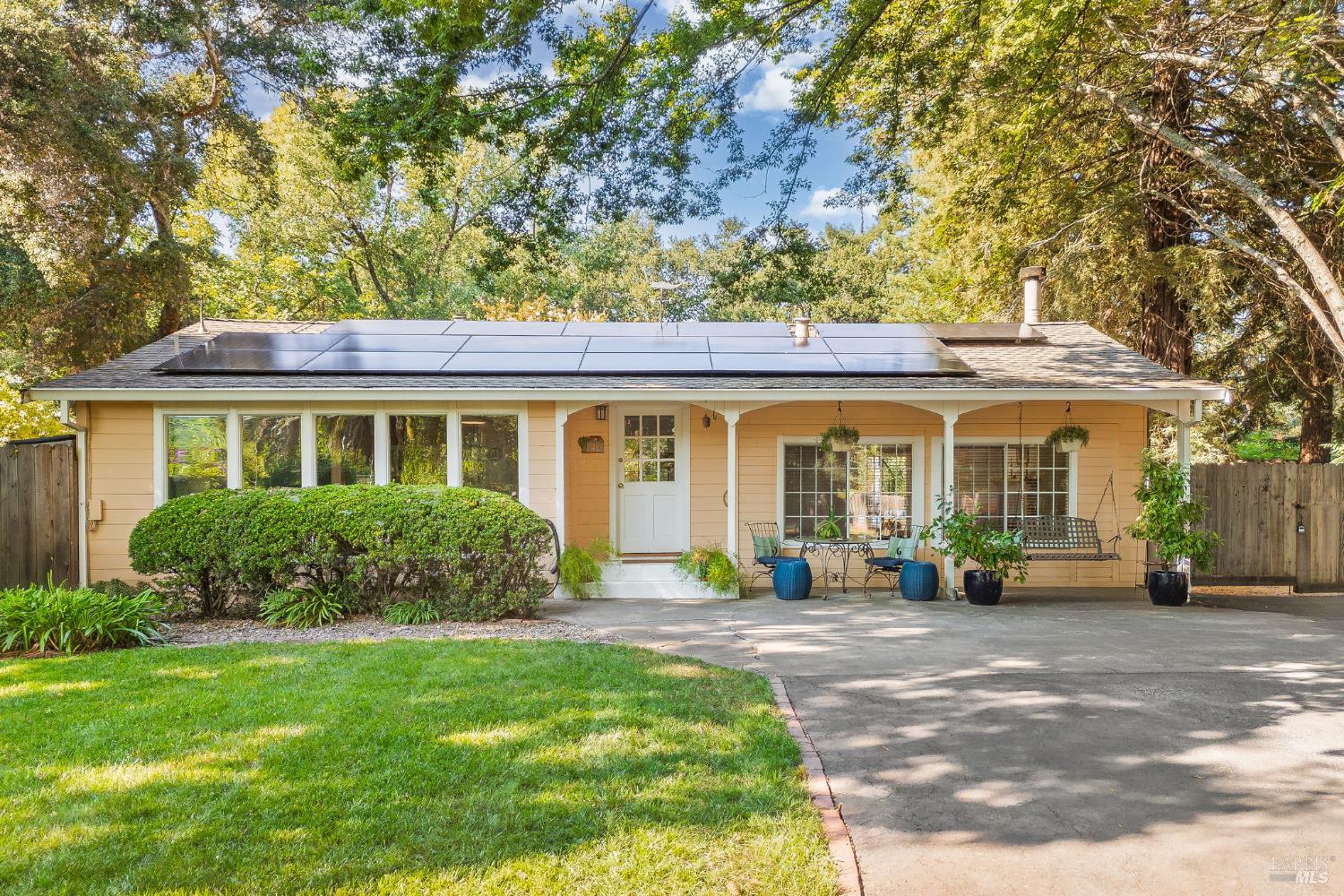 Detail Gallery Image 10 of 56 For 2890 Redwood Rd, Napa,  CA 94558 - 2 Beds | 2 Baths