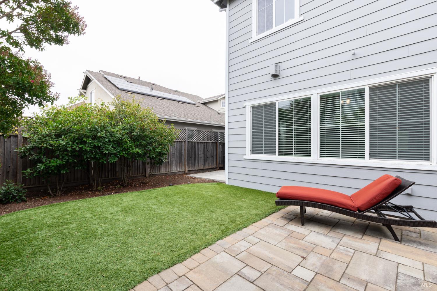 Detail Gallery Image 36 of 42 For 1694 Southridge Dr, Petaluma,  CA 94954 - 4 Beds | 2/1 Baths