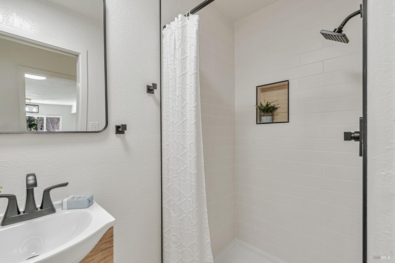 Detail Gallery Image 29 of 36 For 3750 Sonoma Ave, Santa Rosa,  CA 95405 - 3 Beds | 2 Baths